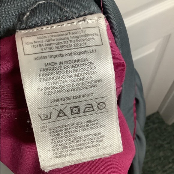 Adidas Supernova skort with contrast pink trim - Picture 9 of 13